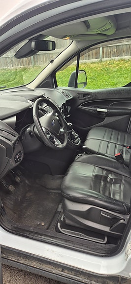 Ford Transit Connect 6 of 13