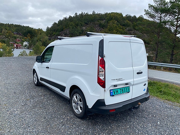 Ford Transit Connect 9 of 30