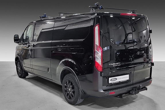 Ford Transit Custom 5 of 17