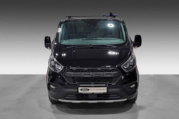 Ford Transit Custom 3 of 17