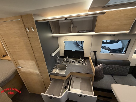 Adria SONIC 700 DC/ ALDE/180 HK./AUT./ 11 of 28
