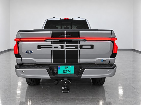 Ford F-150 4 of 14