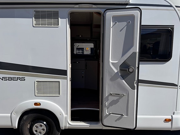 Weinsberg R 58 2017*131 hk*Kun 54 500 km*6 soveplasser*NyPris 8 of 30