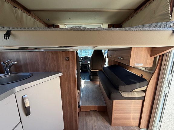 Weinsberg R 58 2017*131 hk*Kun 54 500 km*6 soveplasser*NyPris 25 of 30