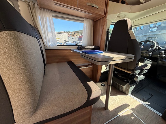 Weinsberg R 58 2017*131 hk*Kun 54 500 km*6 soveplasser*NyPris 28 of 30