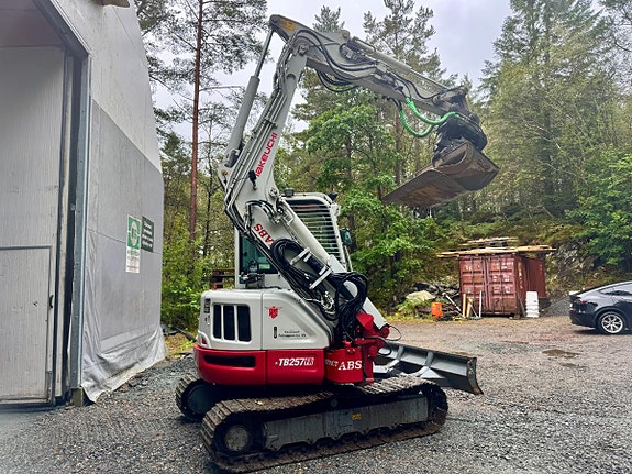 Hitachi TB 257 FR 7 of 30