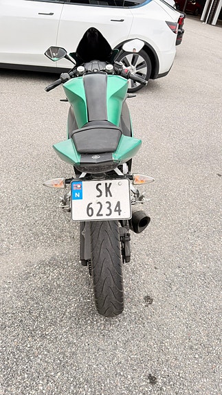 Yamaha YZF-R 125 9 of 18