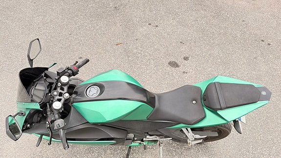 Yamaha YZF-R 125 16 of 18