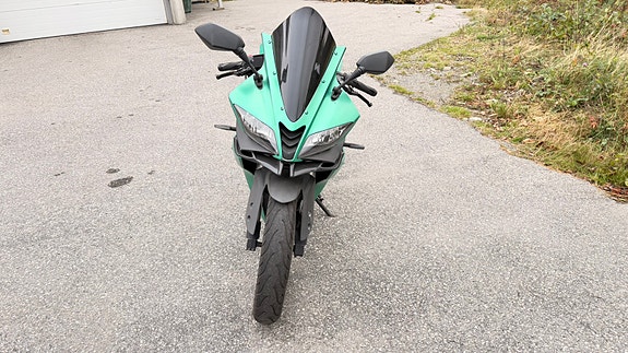 Yamaha YZF-R 125 14 of 18