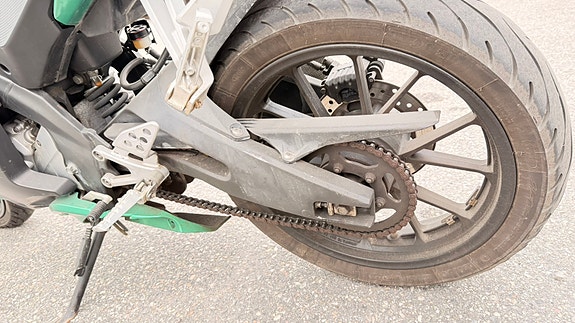 Yamaha YZF-R 125 17 of 18