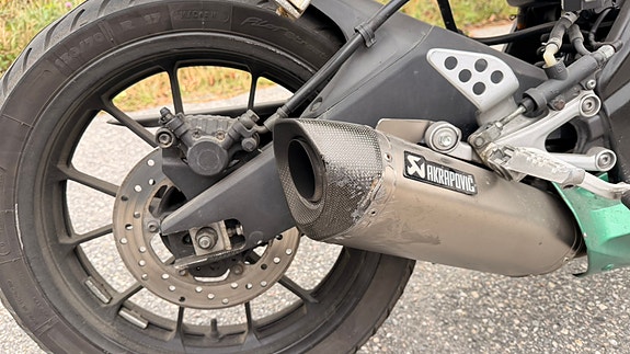 Yamaha YZF-R 125 10 of 18