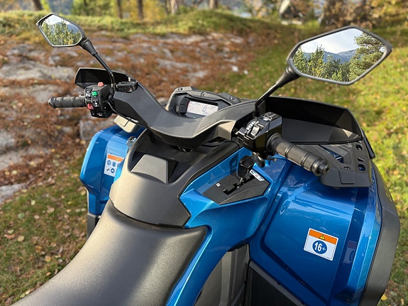 Can-Am Outlander Max XT 650 T 7 of 21