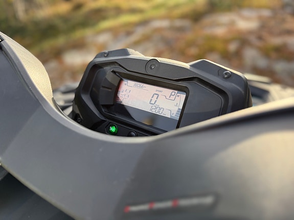 Can-Am Outlander Max XT 650 T 17 of 21