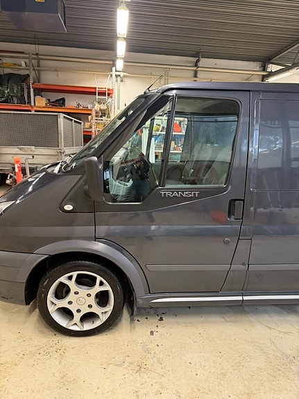 Ford Transit 260S SportsVan 10 of 24