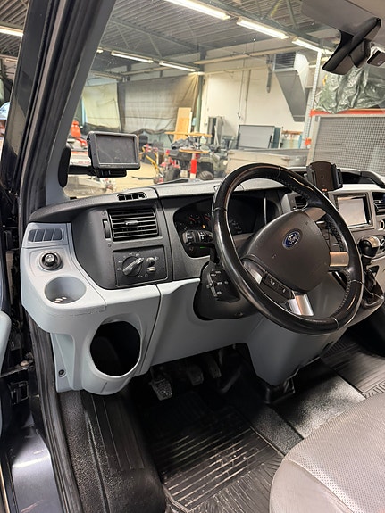 Ford Transit 260S SportsVan 15 of 24