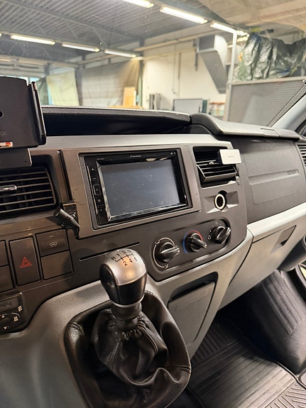 Ford Transit 260S SportsVan 16 of 24