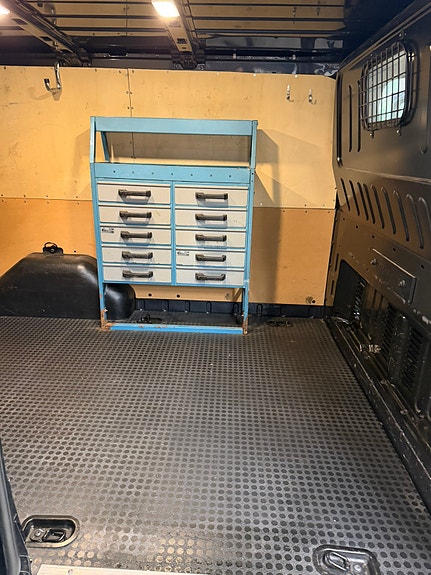 Ford Transit 260S SportsVan 19 of 24