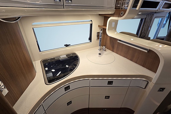 Carthago Chic S-Plus I64 XL QB | IVECO | AUT | GASSTANK | ALDE | Hydr. Støtteben 26 of 30