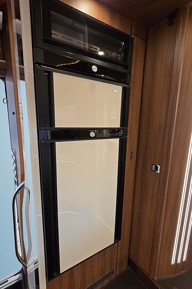 Carthago Chic S-Plus I64 XL QB | IVECO | AUT | GASSTANK | ALDE | Hydr. Støtteben 29 of 30