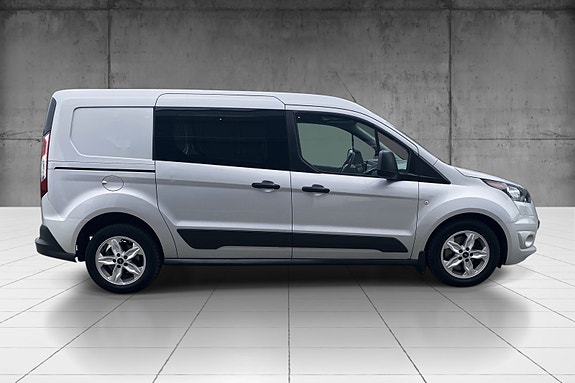 Ford Transit Connect 5 of 17
