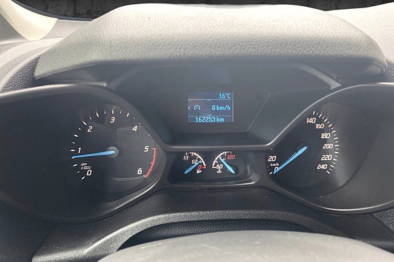 Ford Transit Connect 11 of 17