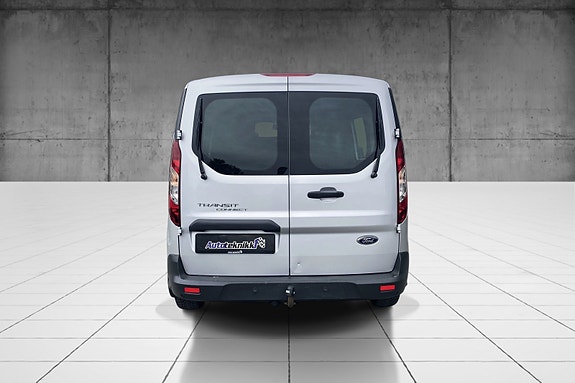 Ford Transit Connect 6 of 17