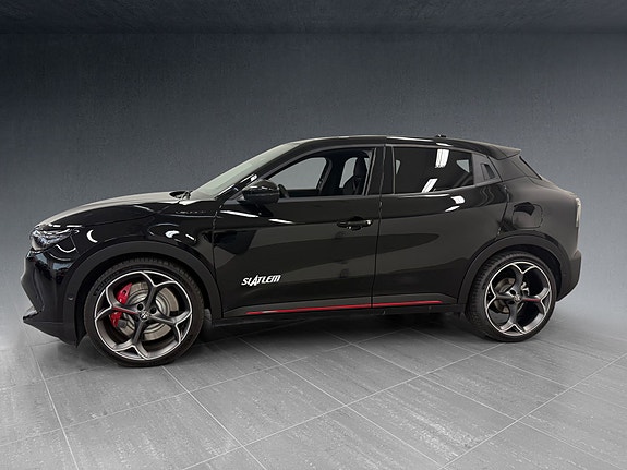 Alfa Romeo Junior 3 of 30