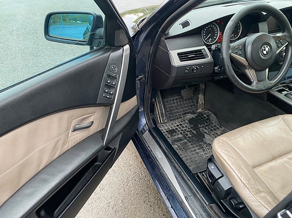 BMW 525d 11 of 12