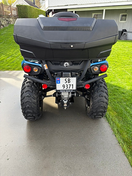 Can-Am Outlander Max XT 570 T 2 of 5