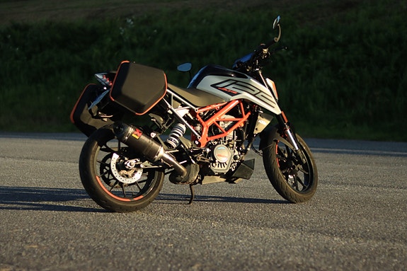 KTM 125 Duke 18 of 22