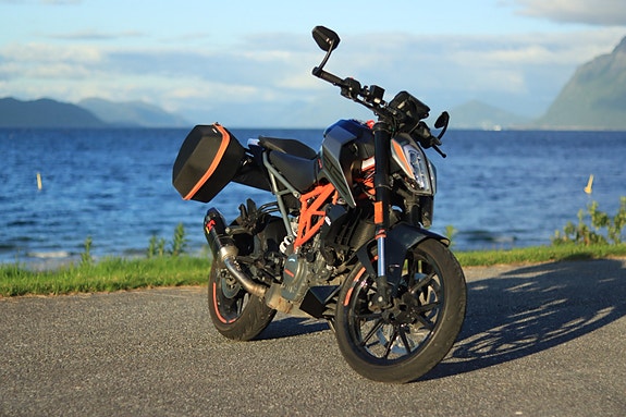 KTM 125 Duke 19 of 22