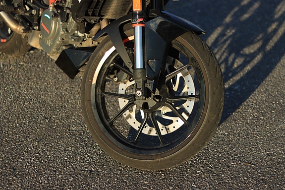 KTM 125 Duke 5 of 22