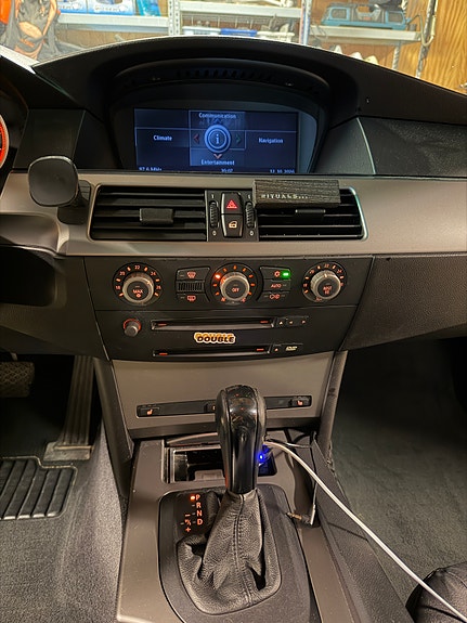 BMW 525d 8 of 15