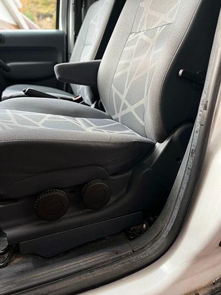 Ford Transit Connect 18 of 30