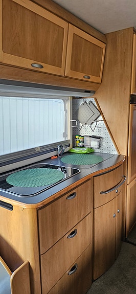 Hymer B654 6 of 11
