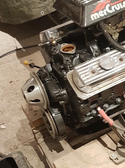 Mercruiser motor 5,7l 260Hk i god stand 2 of 3