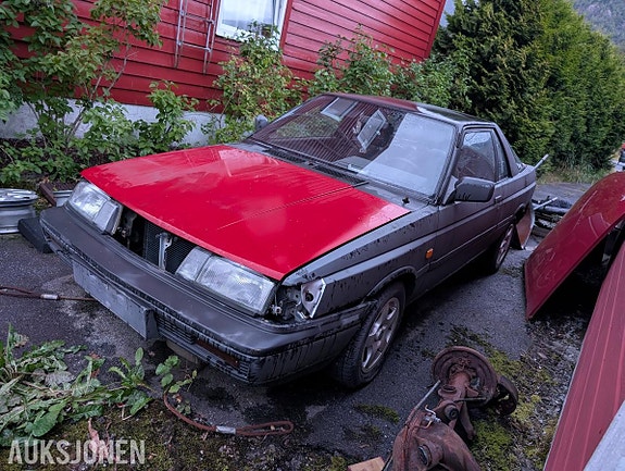 Nissan Sunny 27 of 30