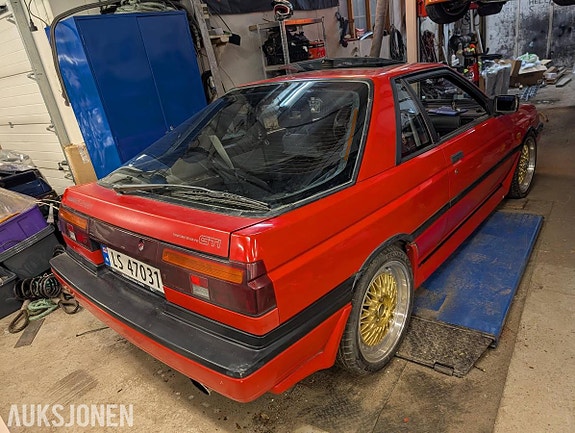 Nissan Sunny 4 of 30