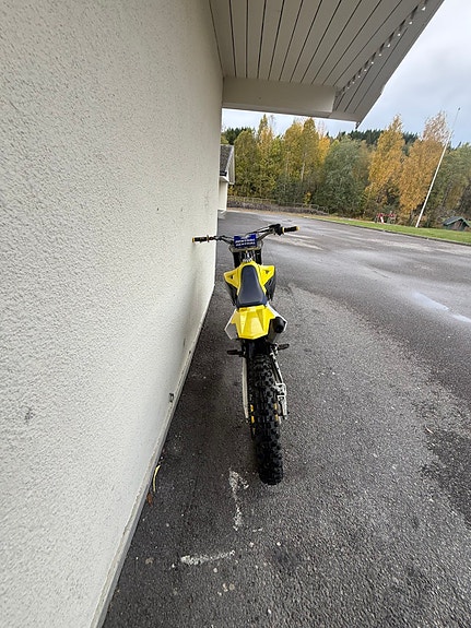 Suzuki Rm 125 10 of 13