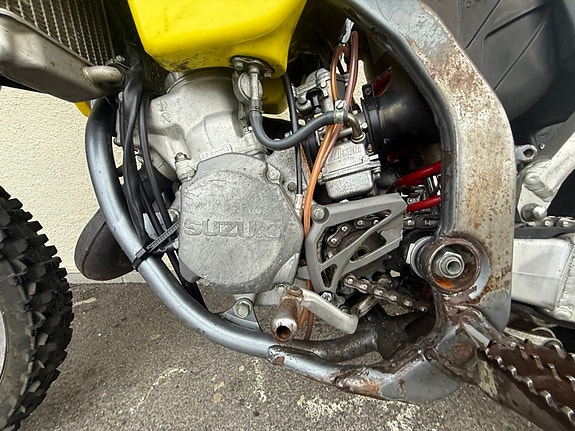 Suzuki Rm 125 6 of 13