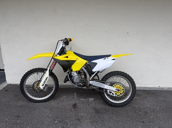 Suzuki Rm 125 2 of 13