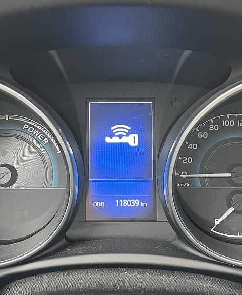 Toyota Auris 22 of 30