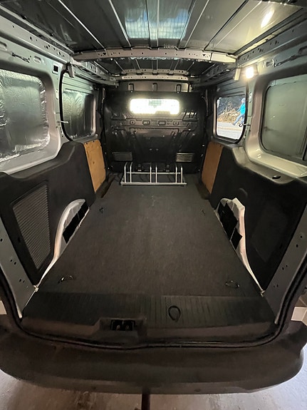 Ford Transit Connect 10 of 16