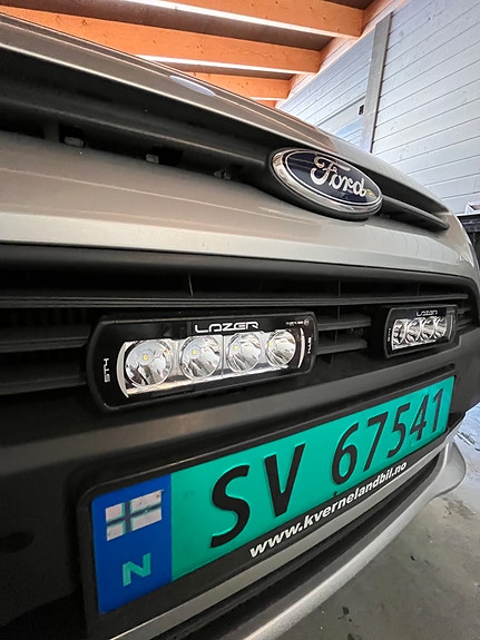 Ford Transit Connect 9 of 16