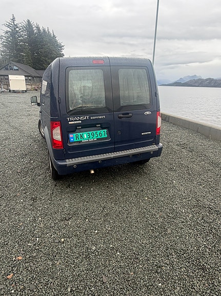 Ford Transit Connect 3 of 14
