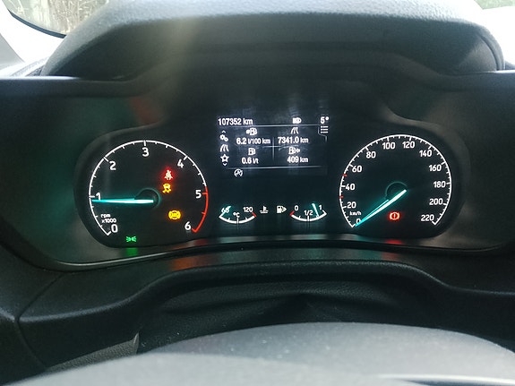 Ford Transit Connect 14 of 17