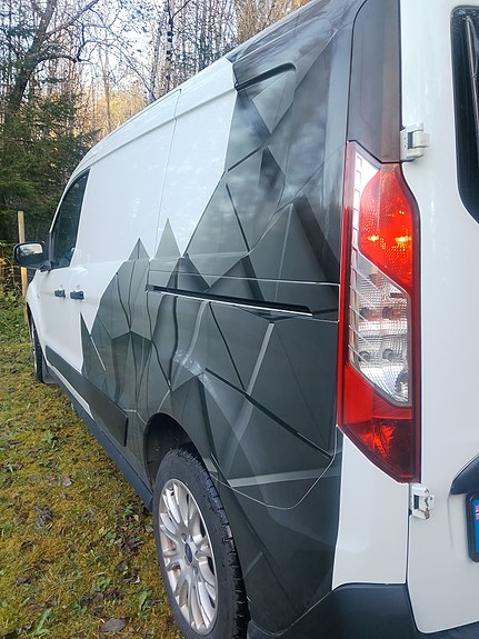 Ford Transit Connect 4 of 17