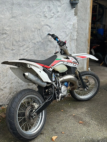 Husqvarna SM 125 6 of 6