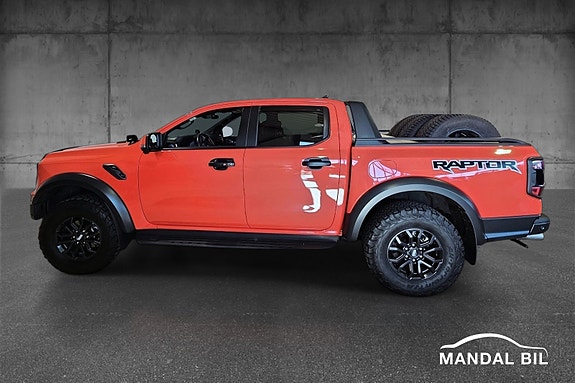 Ford Ranger Raptor 18 of 21