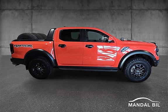Ford Ranger Raptor 12 of 21